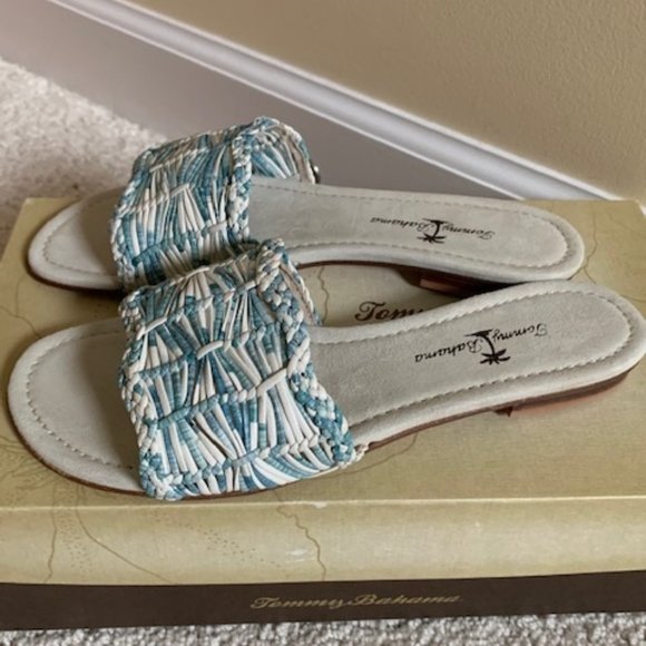 Two pair Tommy Bahama & Zalo  sandals  - 7.5 - Picture 1 of 12
